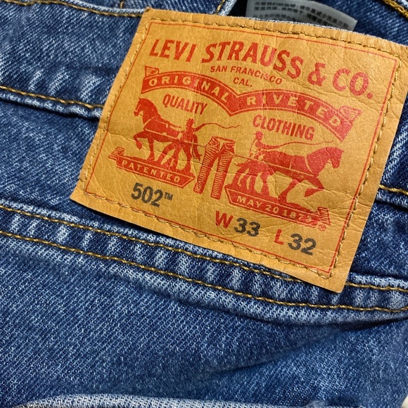 Levi 502 taper jeans :: size 33x32 - Picture 2 of 2